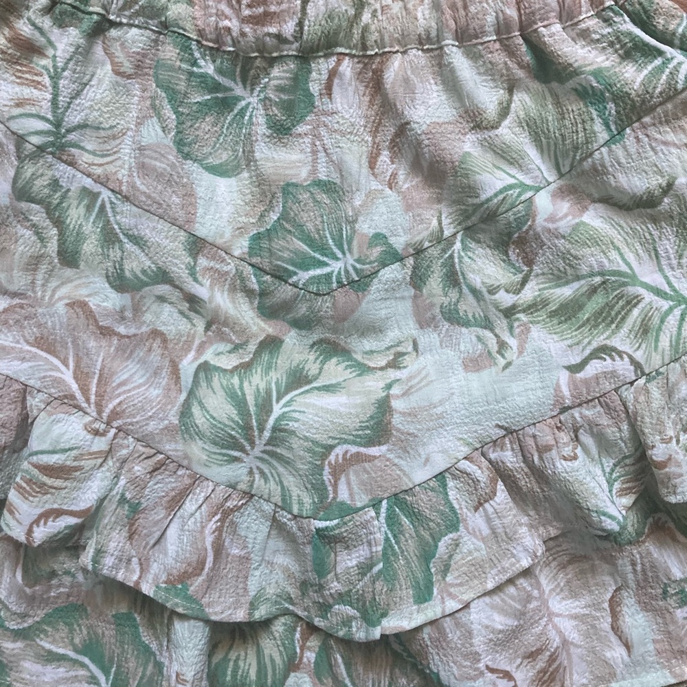 Forever 21 Mini Floral Ruffle Skirt - Green and Cream Neutral - Picture 3 of 3